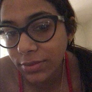 Meet your Posher, Geraldinne